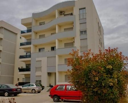 Apartment Mit Balkon Ulcinj Exterior photo